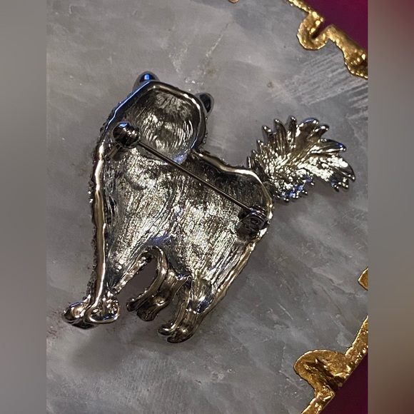 Crystal Persian Cat Costume Brooch #7682 - Picture 5 of 5